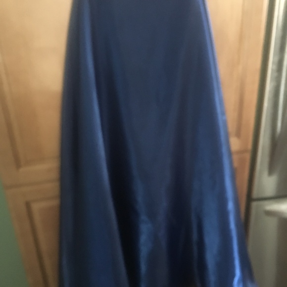 Blue chiffon 3 piece long gown from Gemini. - Picture 3 of 5